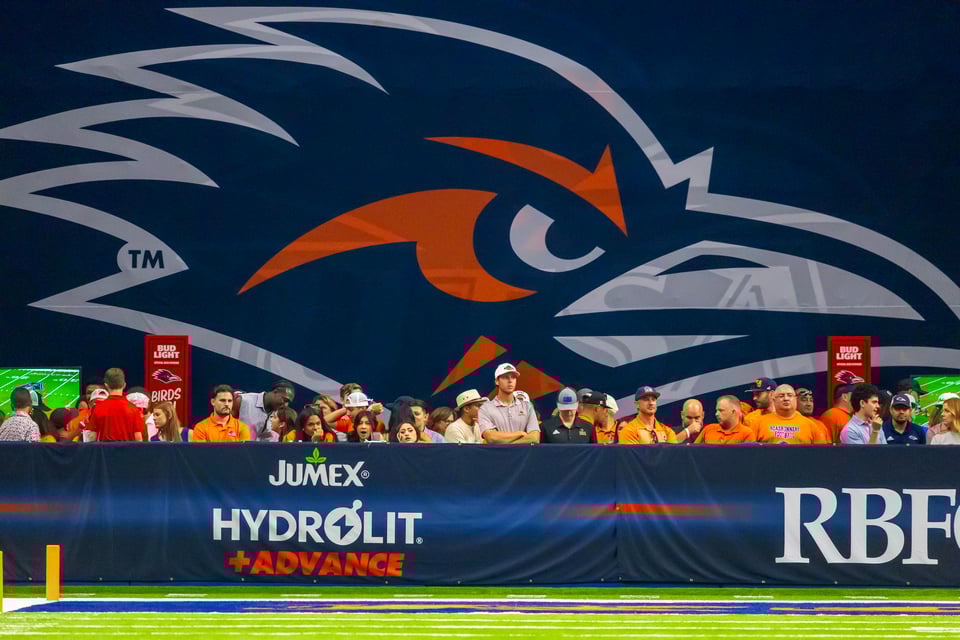 250906 UTSA vs TXST Sponsorship IMG_5254 copy 2