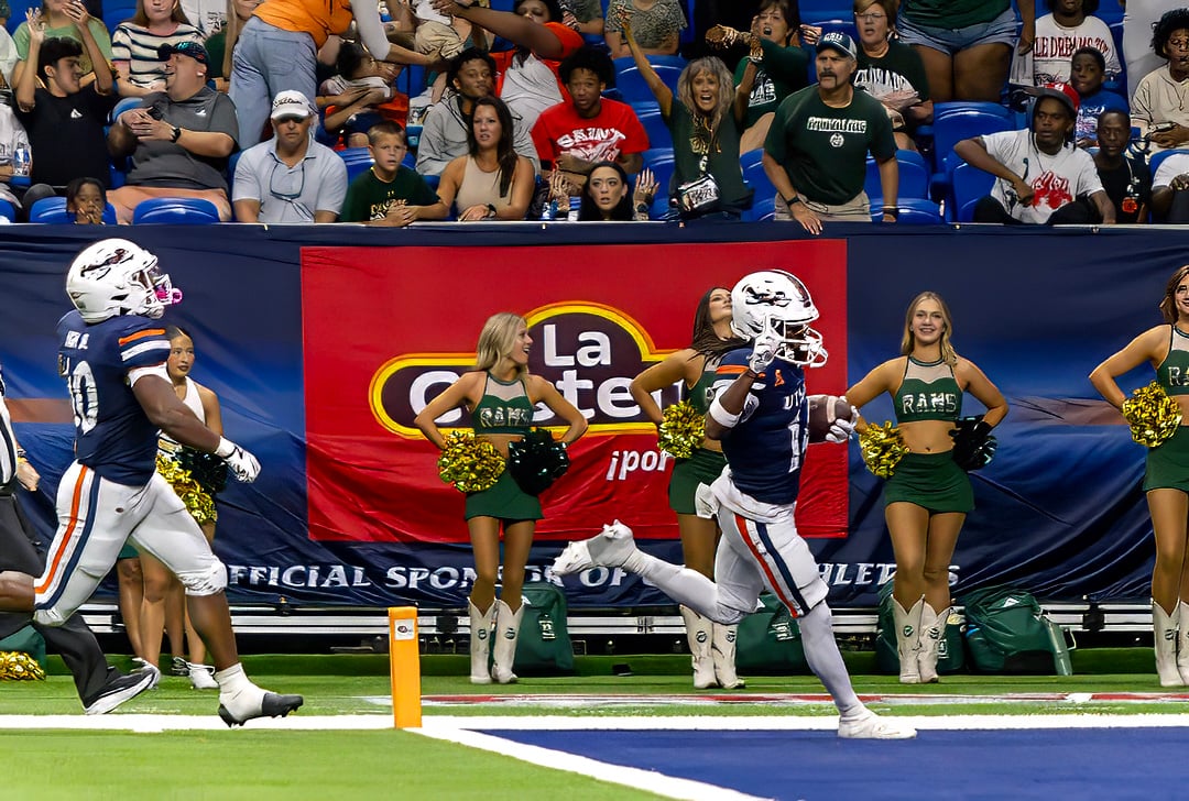 261004 WEB Blog NEWS Vilore UTSA UTSA vs Colorado State IMG_1149 copy 3
